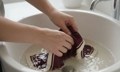 How to Wash a Silk Scarf – A Complete Guide to Silk Care